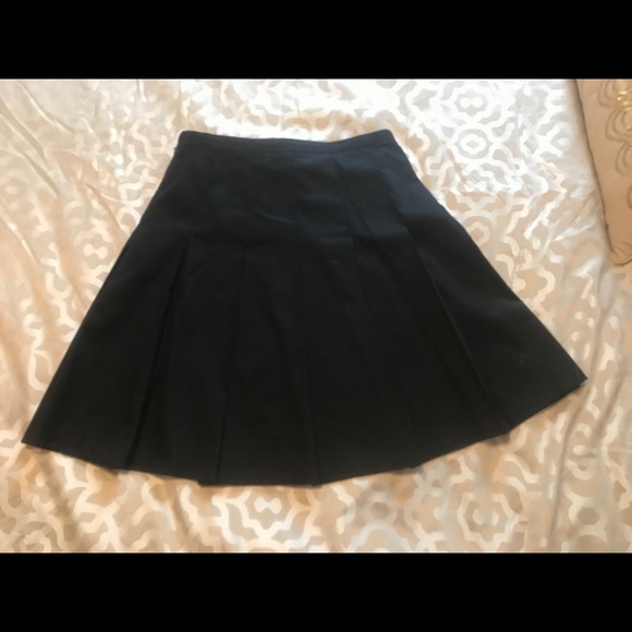 Gap black pleaded skirt - Picture 3 of 4